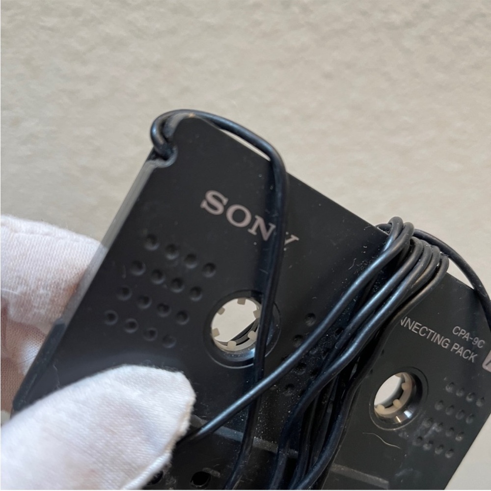Convert cassette to cd player for car stereos.Sony.
